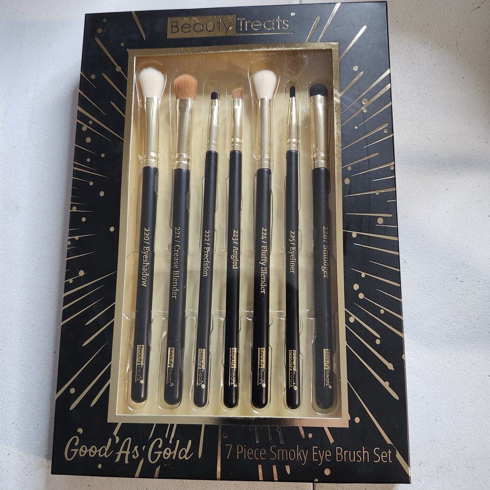 Beauty Treats Good As Gold 7-Piece Smoky Eye Brush Set - Black & Gold